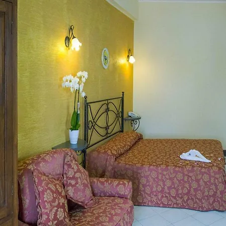 A Pinnata Hotell