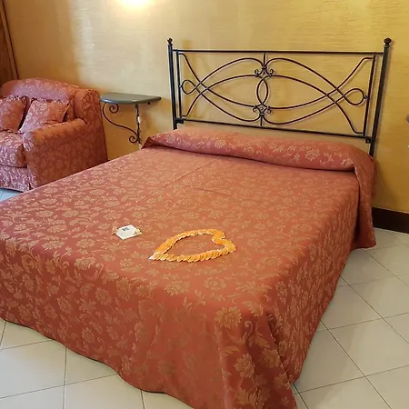 A Pinnata Hotell