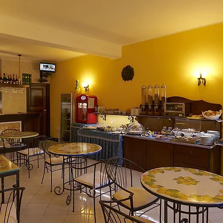 A Pinnata Hotell Lipari (Isola Lipari)