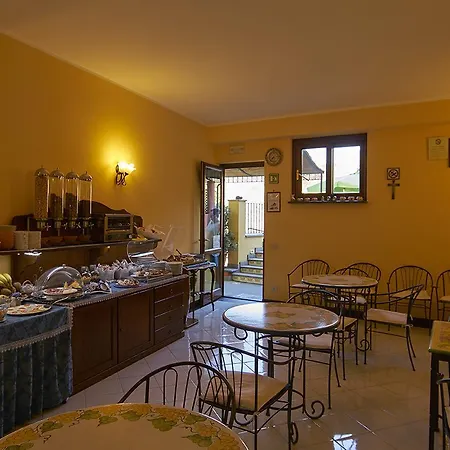 A Pinnata Hotell 4*
