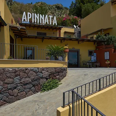 A Pinnata Hotel Lípara