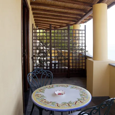 A Pinnata 4* Lipari (Isola Lipari)