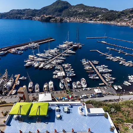 Hotel A Pinnata 4*